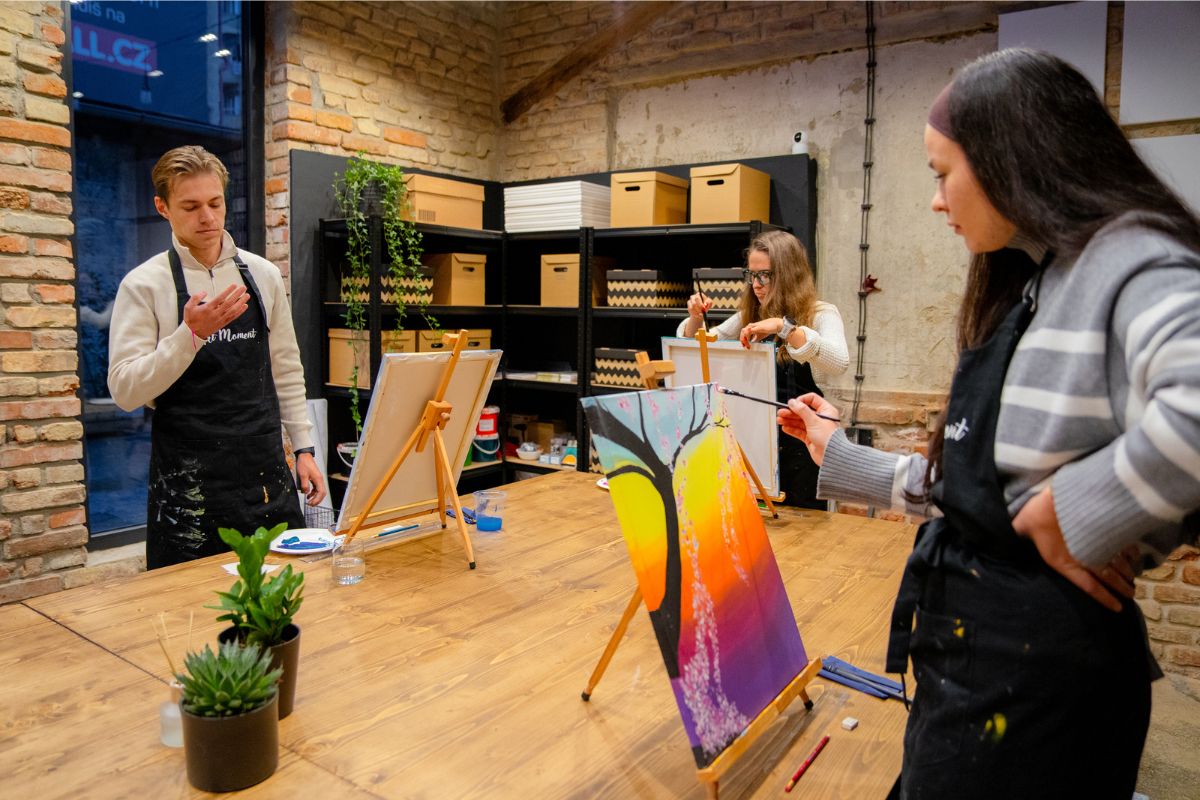 ArtHub interiér – industriální styl Holešovice