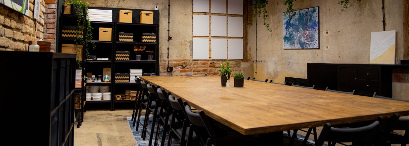 ArtHub Praha – kreativní prostor a umělecké studio v Holešovicích