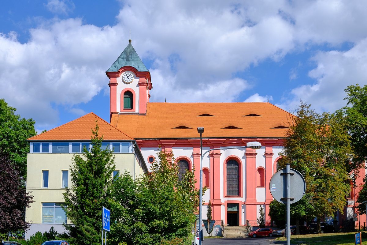 Malování akrylovými barvami v Chodově
