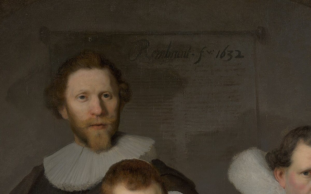 Detail Anatomie doktora Tulpa: nápis Rembrant f 1632 na zadní stěně nad hlavami chirurgů