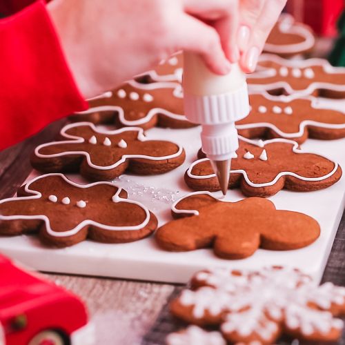 Rodinné podzimní tvoření s dýněmi – malování i vyřezávání