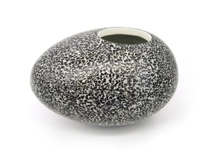 17157 vaza 20x28x17 5cm cerna bila