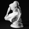 Aelteste Volkstedter Porcelánová soška "Koupající se žena"