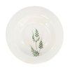 25517 porcelanovy polevkovy talir croft vazka 23 cm zelena stylovy hlubsi talir s embosovanym okrajem a jemnym prirodnim vzorem listu a vazky na bilem porcelanu