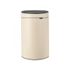 Touch Bin New, 40L Soft Beige 8710755200748 Brabantia 96dpi 1000x1000px 7 NR 27513