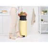 NewIcon Pedal Bin, 30L Mellow Yellow 8710755233845 Brabantia 96dpi 1000x1000px 7 NR 35527