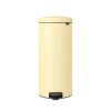 NewIcon Pedal Bin, 30L Mellow Yellow 8710755233845 Brabantia 96dpi 1000x1000px 7 NR 35577