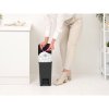 StepUp Pedal Bin 10L Dark Grey 8710755800344 Brabantia 96dpi 1000x1000px 7 NR 31994
