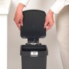 StepUp Pedal Bin 10L Dark Grey 8710755800344 Brabantia 96dpi 1000x1000px 7 NR 32000
