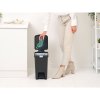 StepUp Pedal Bin 16L Dark Grey 8710755800306 Brabantia 96dpi 1000x1000px 7 NR 31983
