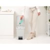 StepUp Pedal Bin 25L Light Grey 8710755800207 Brabantia 96dpi 1000x1000px 7 NR 31913