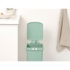 StepUp Pedal Bin 10L Jade Green 8710755800368 Brabantia 96dpi 1000x1000px 7 NR 31967