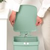 StepUp Pedal Bin 25L Jade Green 8710755800283 Brabantia 96dpi 1000x1000px 7 NR 31949