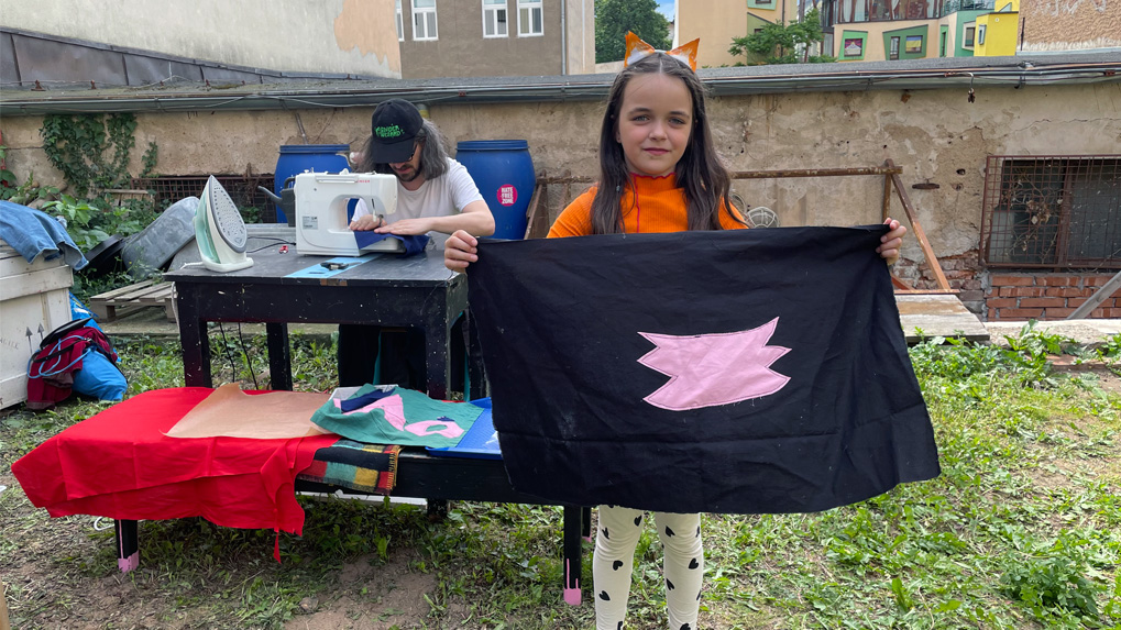 DÍLNA: Ať vlajou vlajky!