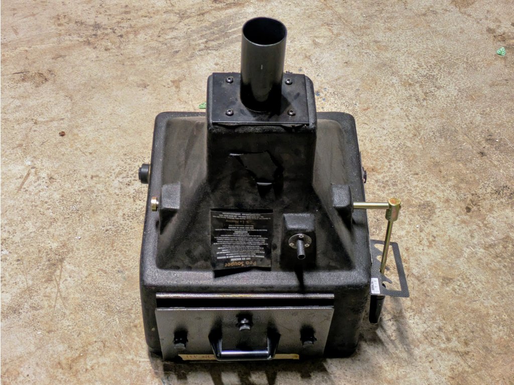 mlhostroj na suchý led