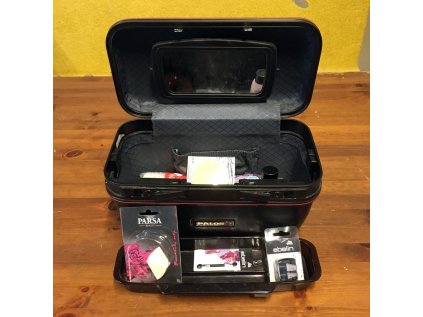 make-up kufřík