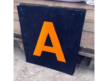 překližka písmena