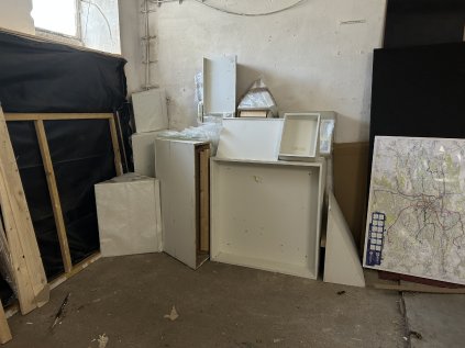 Sokly se skly vitrínové