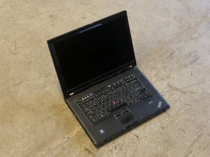 notebook ( nefukční )