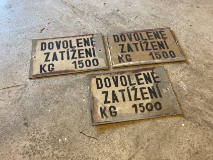 značka dovolené zatížení 1500kg