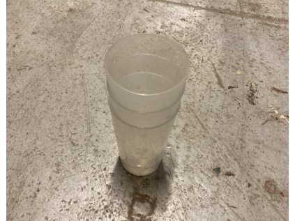 kelímky plast