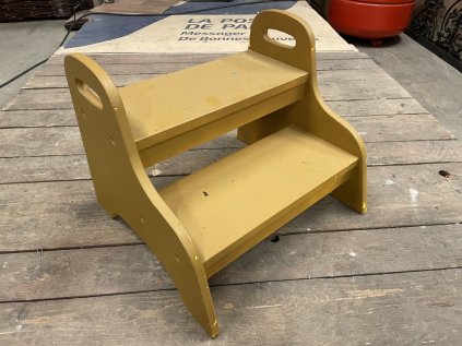 schůdky malé dřevo