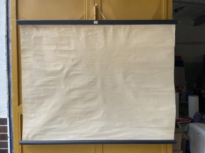 projekční plátno retro