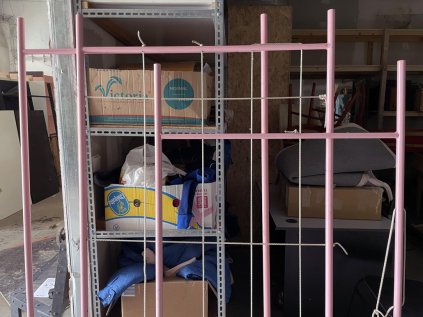 konstrukce kov štendr