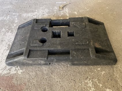 podstavec pod značky 3ks a 28kg