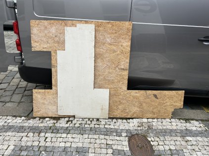 desky dřevotříska, překližka