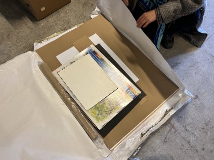 Papíry, skicáky a desky