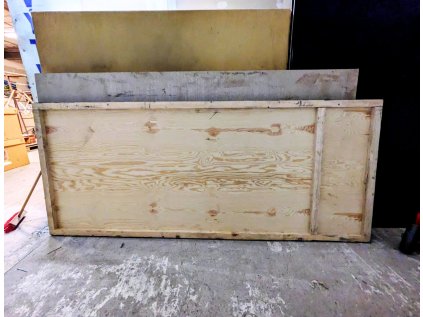 Překližka s rámem