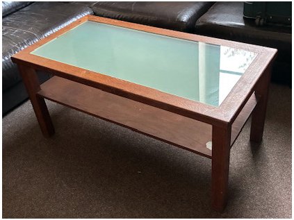 stolek se sklem z DJC