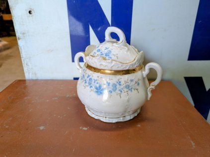 4621b06d df00 4773 9d62 84b50760ab54~1