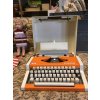 psací stroj ( NEFUNKČNÍ )