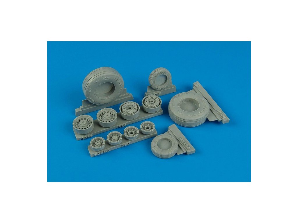1/32 F-14D Super Tomcat weighted wheels - TRUMPETER
