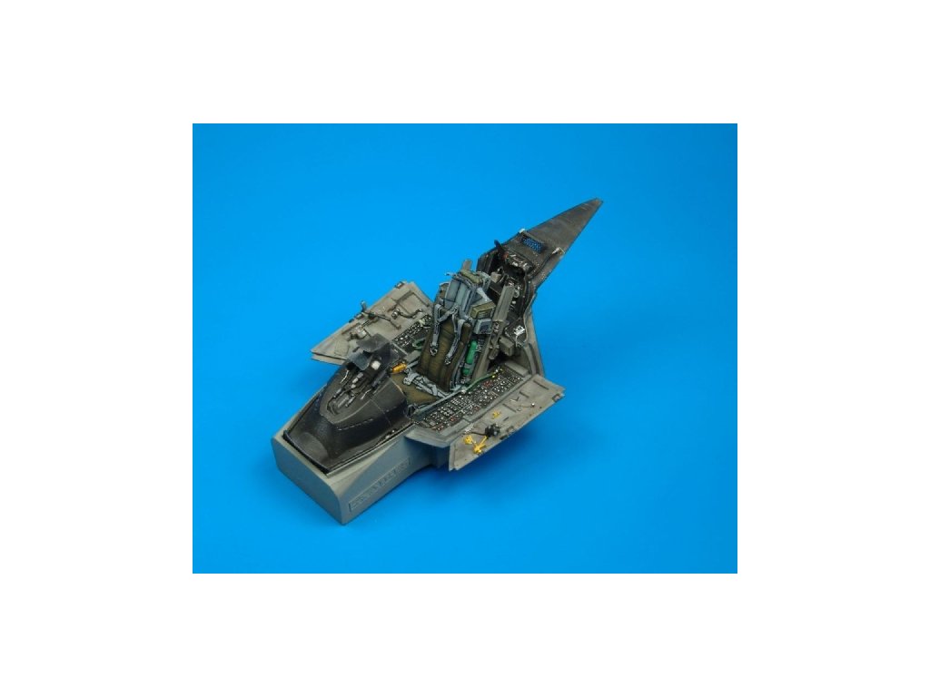 1/32 F-16C Fighting Falcon cockpit set