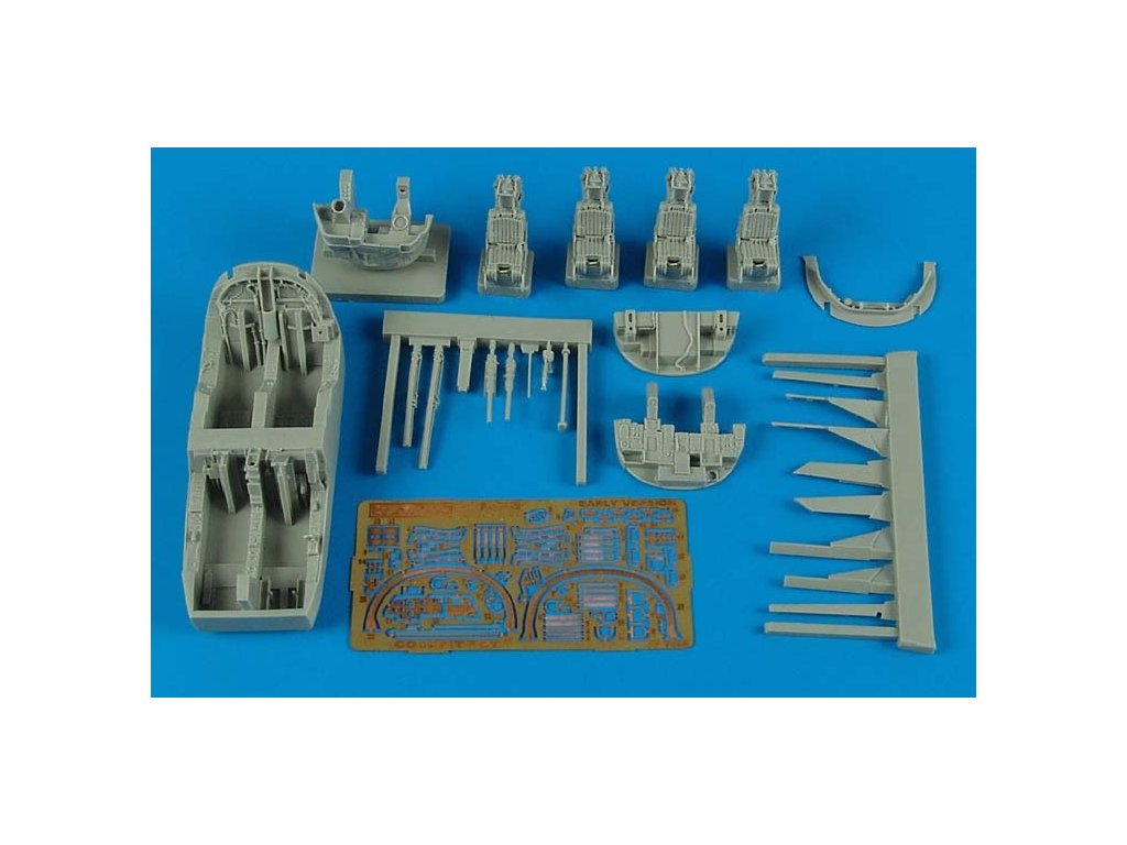 1/72 EA-6B Prowler ICAP-2 cockpit set - (early version) - HASEGAWA