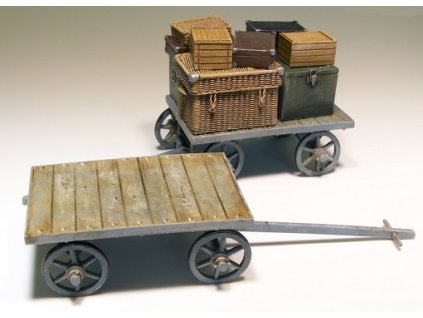 1/35 Railway car on baggages