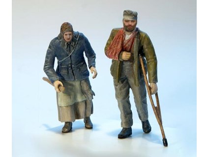 1/35 Disable man and granny