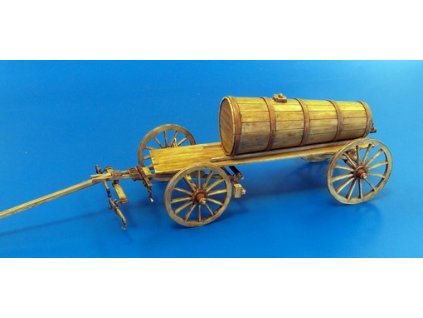1/35 Hay wagon with wooden tank