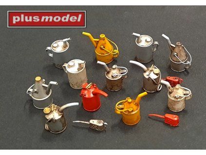 1/35 Oil canisters