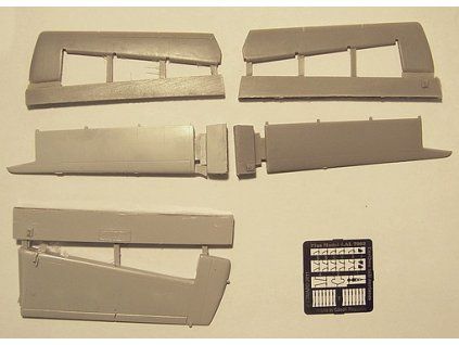 1/72 DHC Caribou tail surfaces