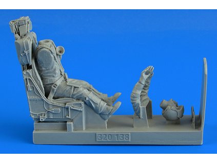 1/32 Modern German Luftwaffe Fighter Pilot with ej. seat for F-104G/S (M.B. GQ-7A ej. seat)