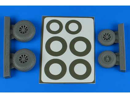 1/48 A-26B/C (B-26B/C) Invader wheels & paint masks late - diamond pattern - ICM