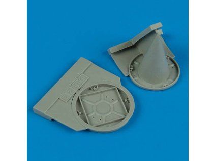 1/48 Su-22M4 exhaust & air intake covers - EDUARD