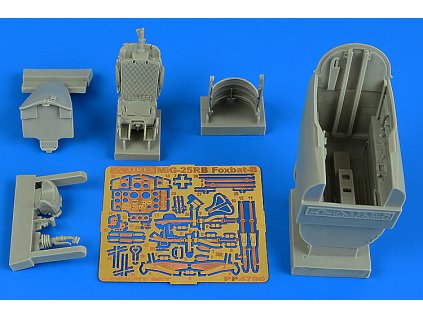 1/48 MiG-25RB Foxbat-B cockpit set for ICM kit