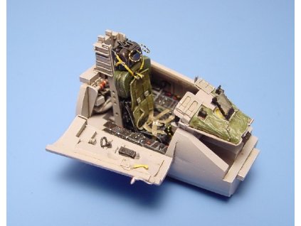1/48 F-104G Starfighter cockpit set - HASEGAWA