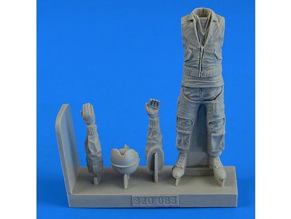 1/32 German modern Luftwaffe/Marine Fighter Pilot