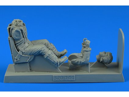 1/32 USAAF WWII Pilot with seat for P-51B/C Mustang